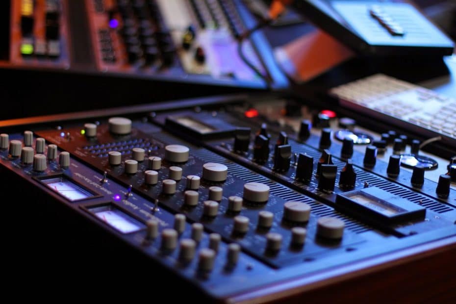 Qu'estce que le mastering ? Ça sert à quoi ? MAJ 2021 PAR Record